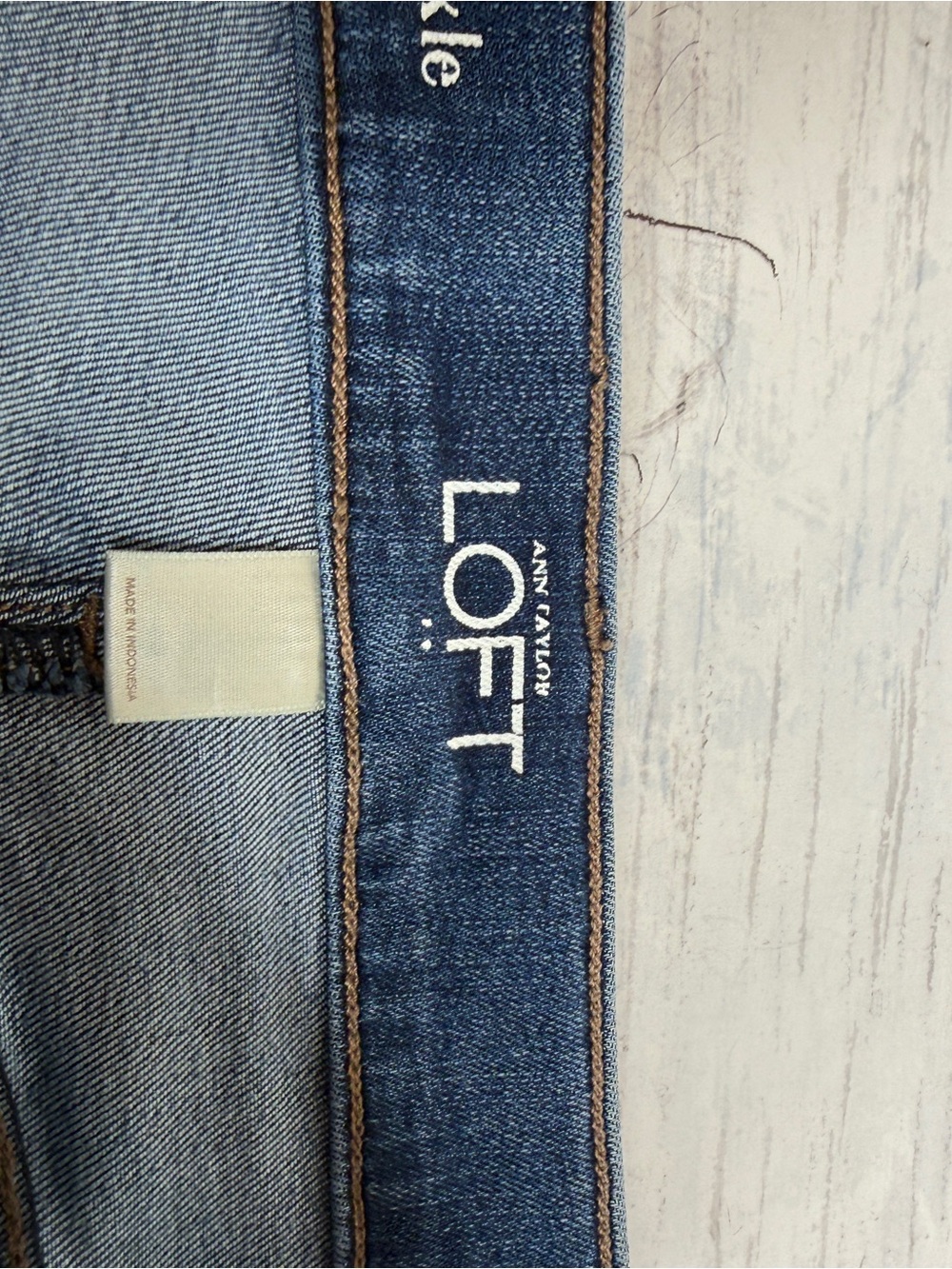 Blue high rise skinny ankle crop jeans - Picture 3 of 4